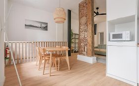 Modern Duplex-2Bedrooms 3Baths-Palacio