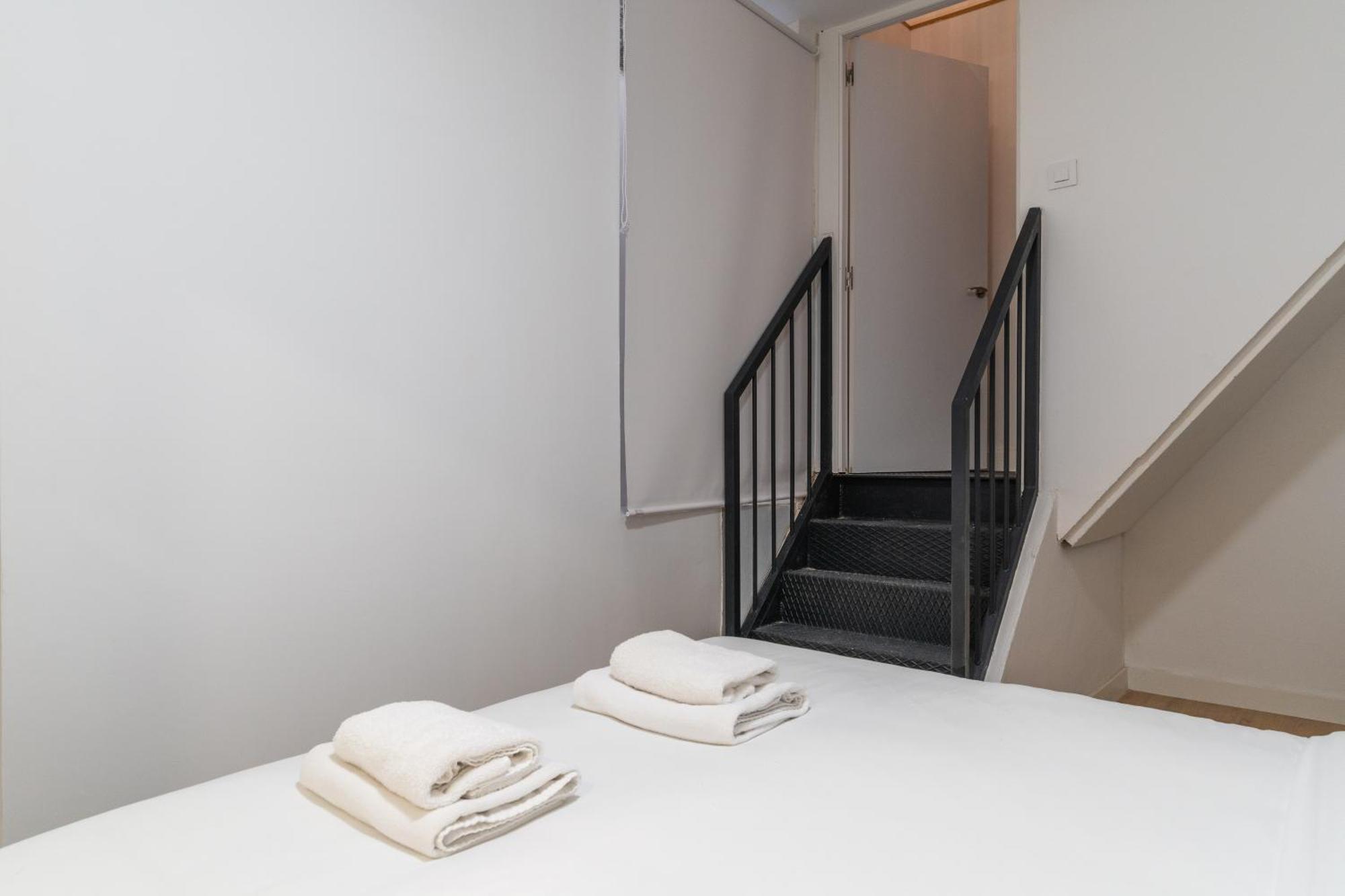 Modern Duplex-2Bedrooms 3Baths-Palacio Madrid Extérieur photo