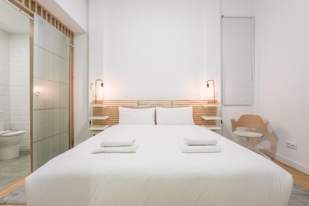 Modern Duplex-2Bedrooms 3Baths-Palacio Madrid Extérieur photo